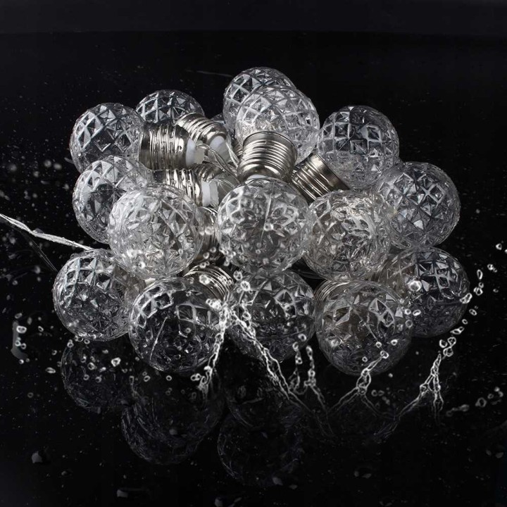 Lampki świąteczne LED USB Heckermann 20L 6m kulki