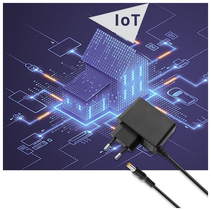 Zasilacz wtyczkowy Qoltec PREMIUM 15W / 15V / 1A / 5.5*2.5